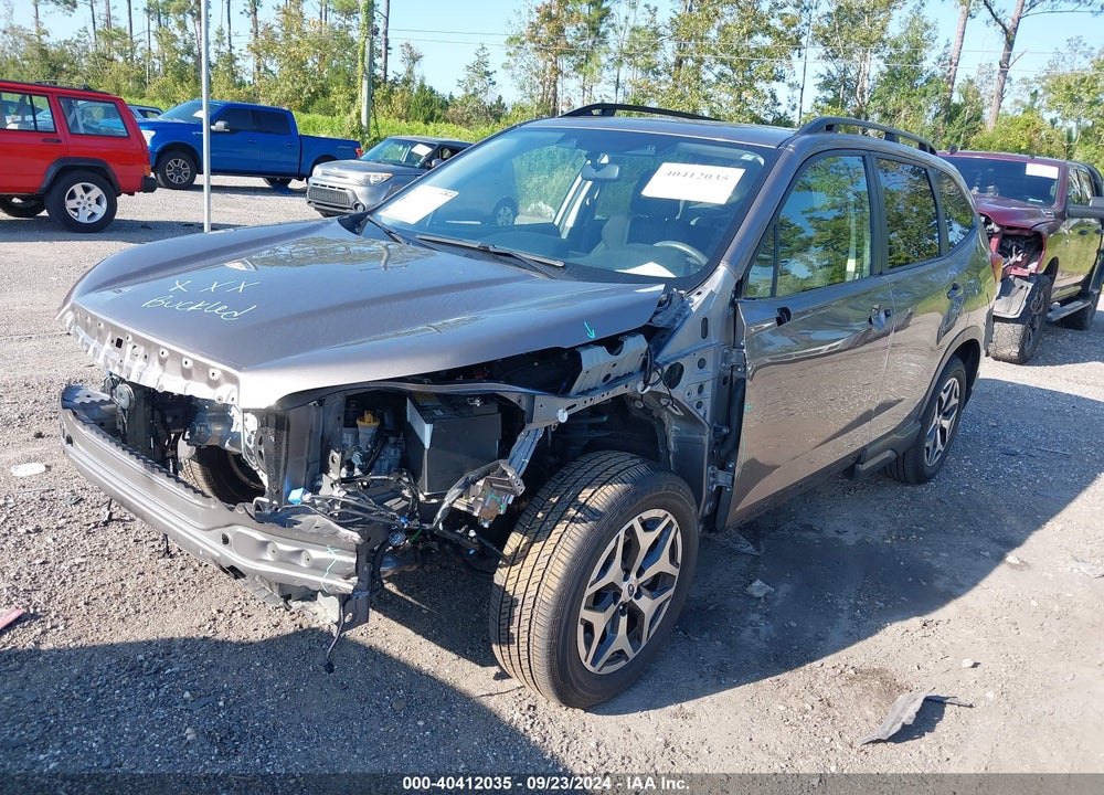 2022 SUBARU FORESTER PREMIUM VIN: JF2SKAEC2NH461836