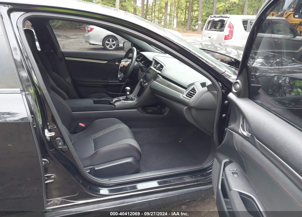 2017 HONDA CIVIC SI VIN: 2HGFC1E52HH700378