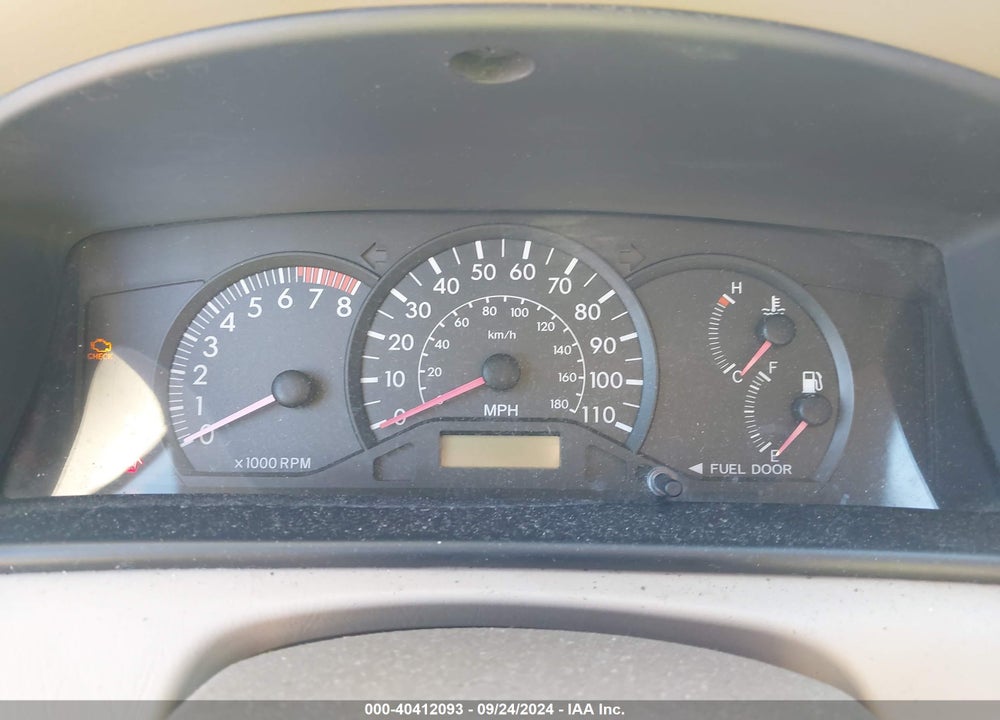 2005 TOYOTA COROLLA CE VIN: 1NXBR32E45Z468835