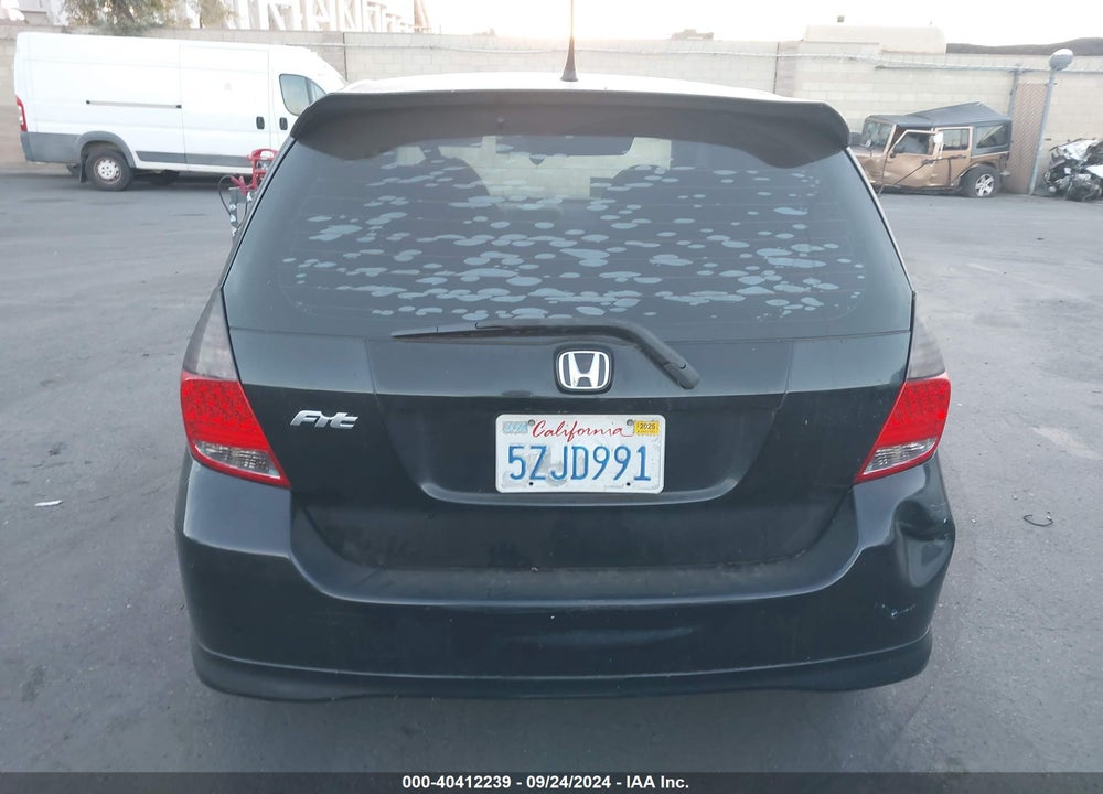 2007 HONDA FIT SPORT VIN: JHMGD38677S051232