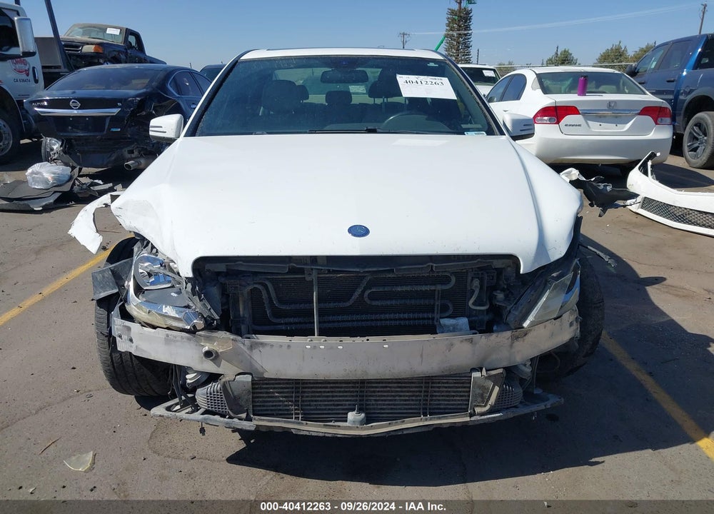 2014 MERCEDES-BENZ C 250 LUXURY/SPORT VIN: WDDGF4HB0EA949789