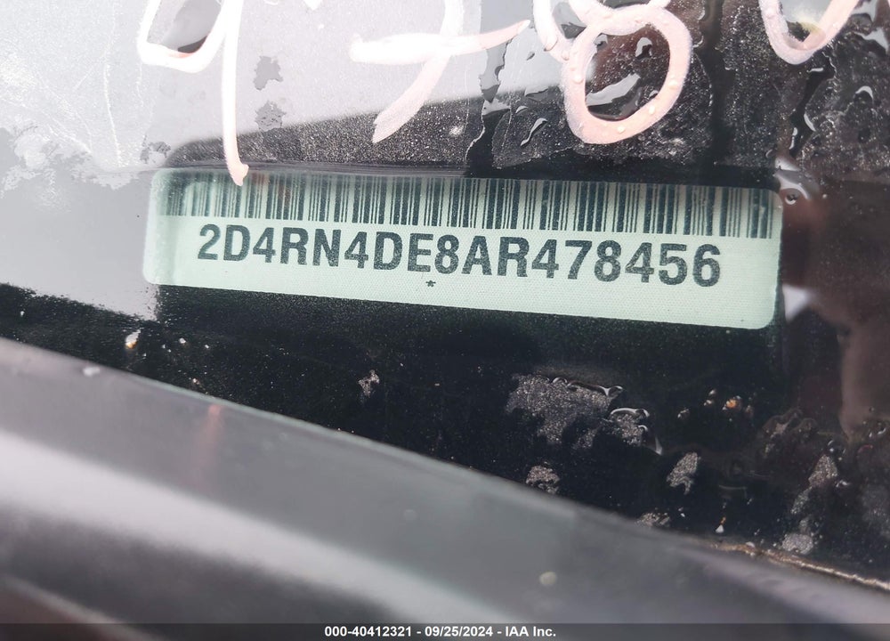 2010 DODGE GRAND CARAVAN SE VIN: 2D4RN4DE8AR478456
