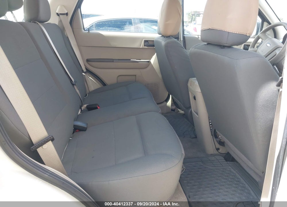 2011 FORD ESCAPE XLS VIN: 1FMCU0C7XBKA68559