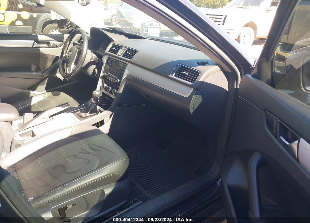2012 VOLKSWAGEN PASSAT 2.5L SE VIN: 1VWBP7A32CC107153