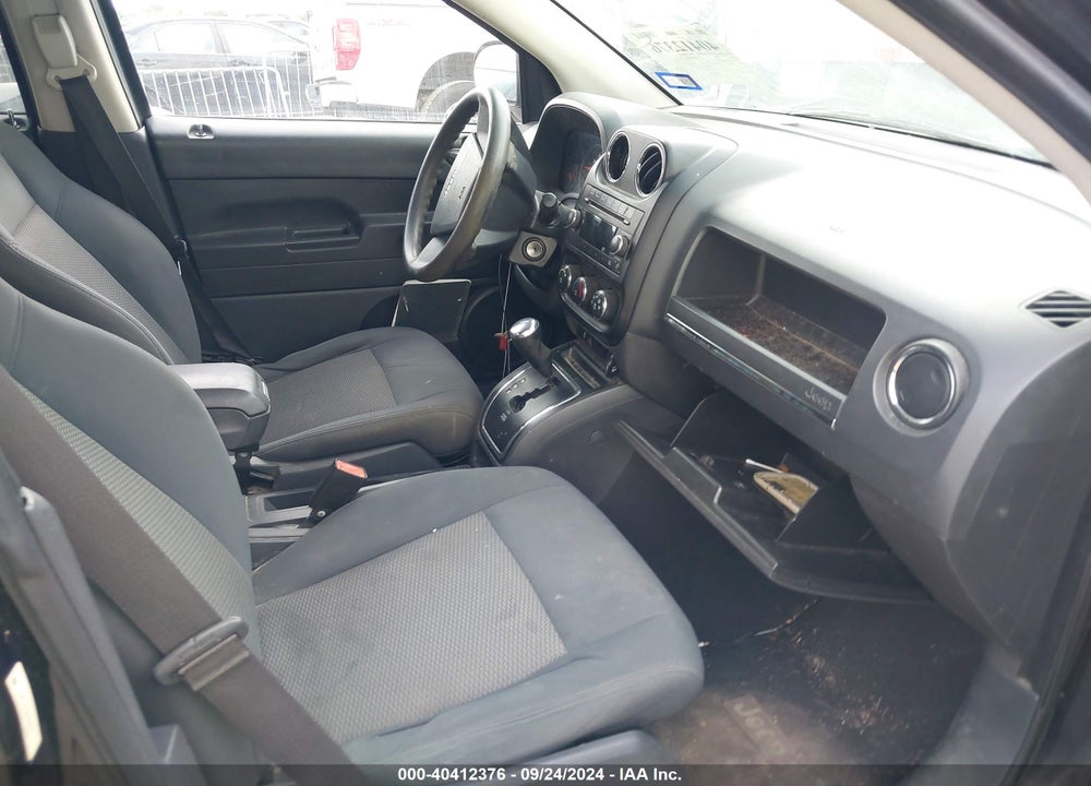2010 JEEP COMPASS SPORT VIN: 1J4NT1FA3AD629579