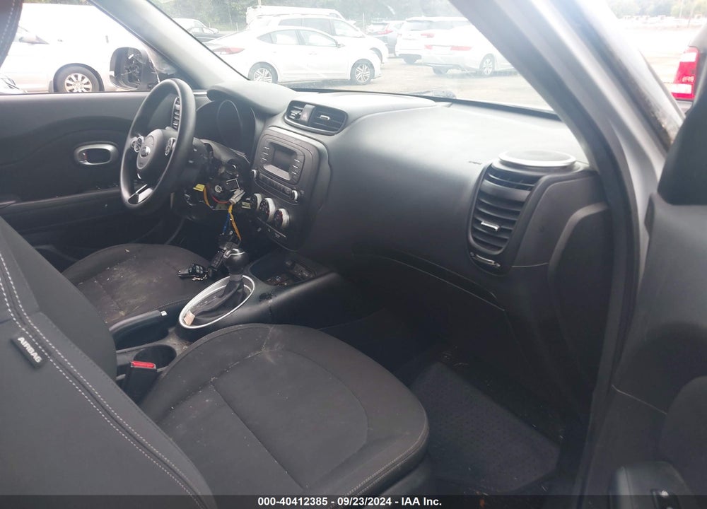 2014 KIA SOUL VIN: KNDJN2A25E7716179