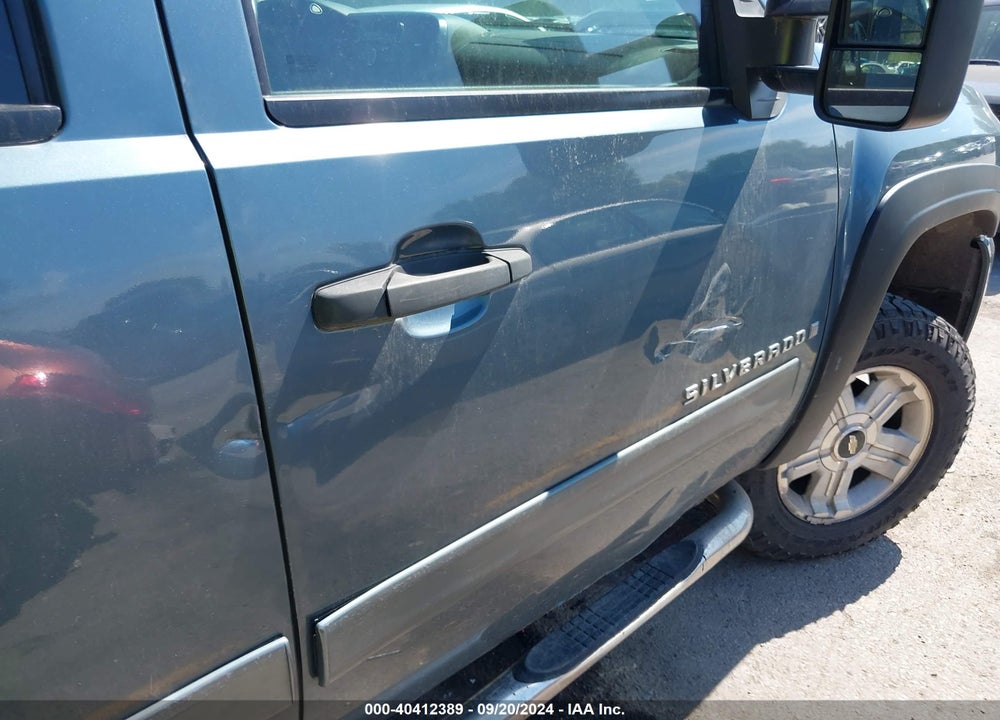 2007 CHEVROLET SILVERADO 1500 LT1 VIN: 2GCEK19J071724934