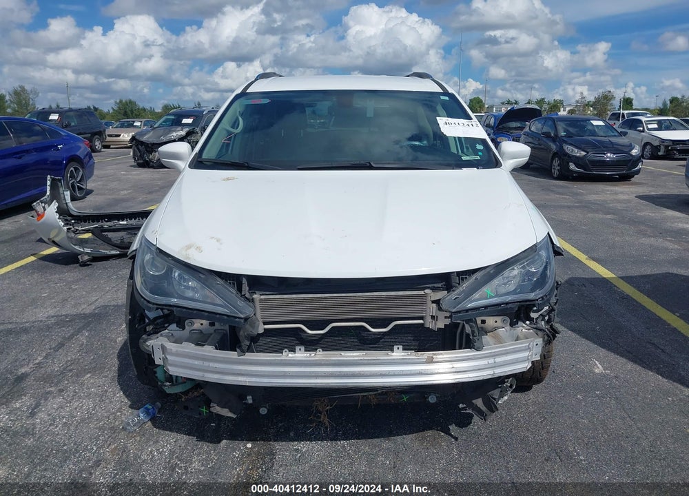 2019 CHRYSLER PACIFICA TOURING L VIN: 2C4RC1BG5KR685524