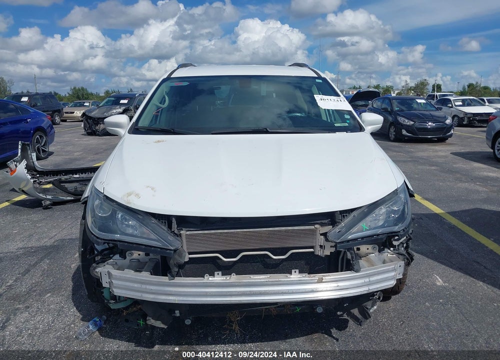 2019 CHRYSLER PACIFICA TOURING L VIN: 2C4RC1BG5KR685524