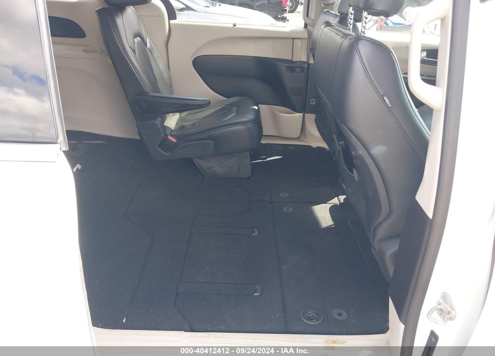 2019 CHRYSLER PACIFICA TOURING L VIN: 2C4RC1BG5KR685524