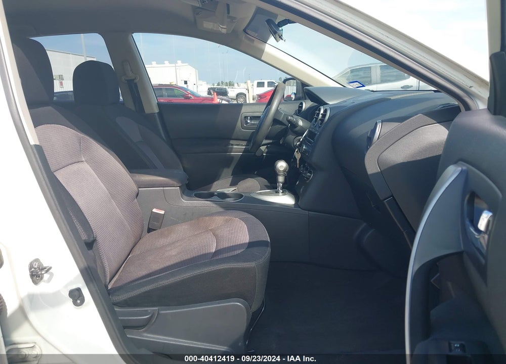 2010 NISSAN ROGUE SL VIN: JN8AS5MT4AW002322