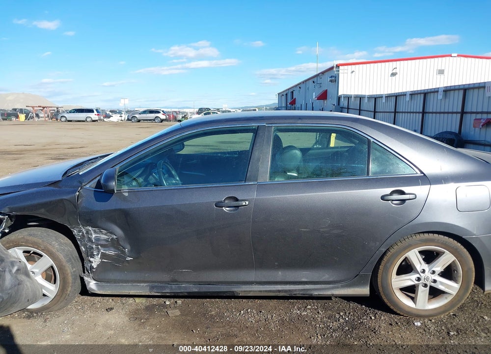 2014 TOYOTA CAMRY SE VIN: 4T1BF1FKXEU308021