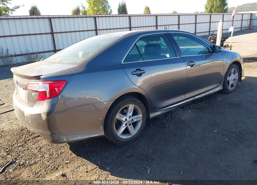 2014 TOYOTA CAMRY SE VIN: 4T1BF1FKXEU308021