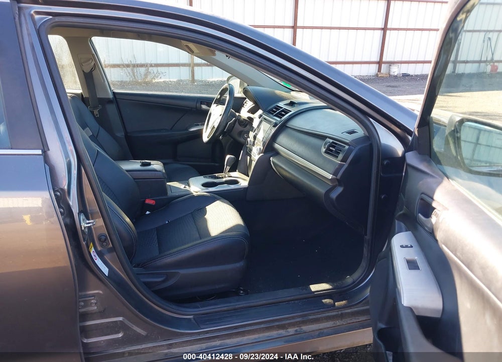 2014 TOYOTA CAMRY SE VIN: 4T1BF1FKXEU308021