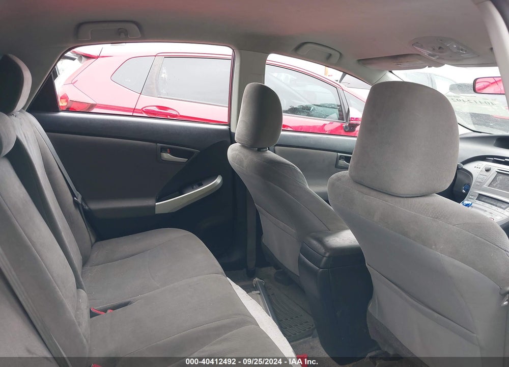 2015 TOYOTA PRIUS THREE VIN: JTDKN3DU8F0470035
