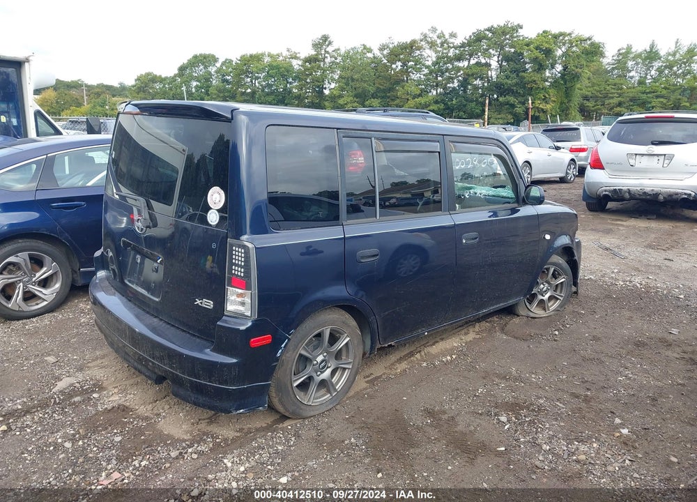 2005 SCION XB VIN: JTLKT324654002860