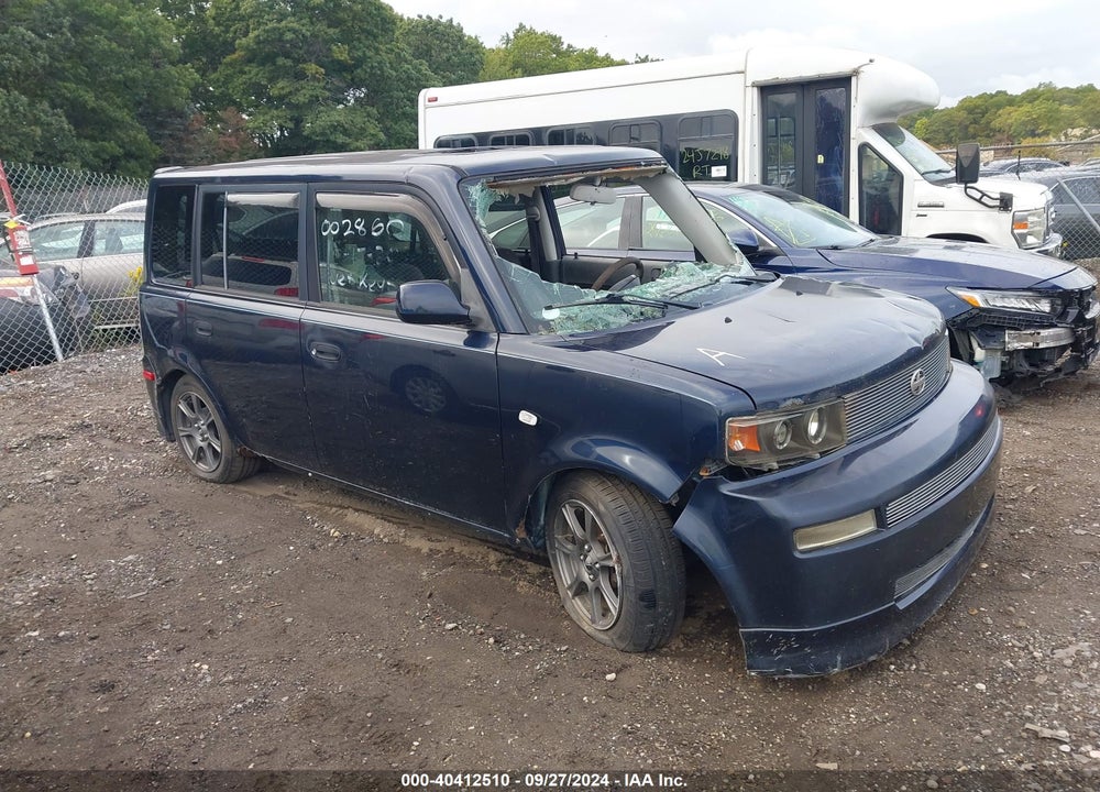 2005 SCION XB VIN: JTLKT324654002860