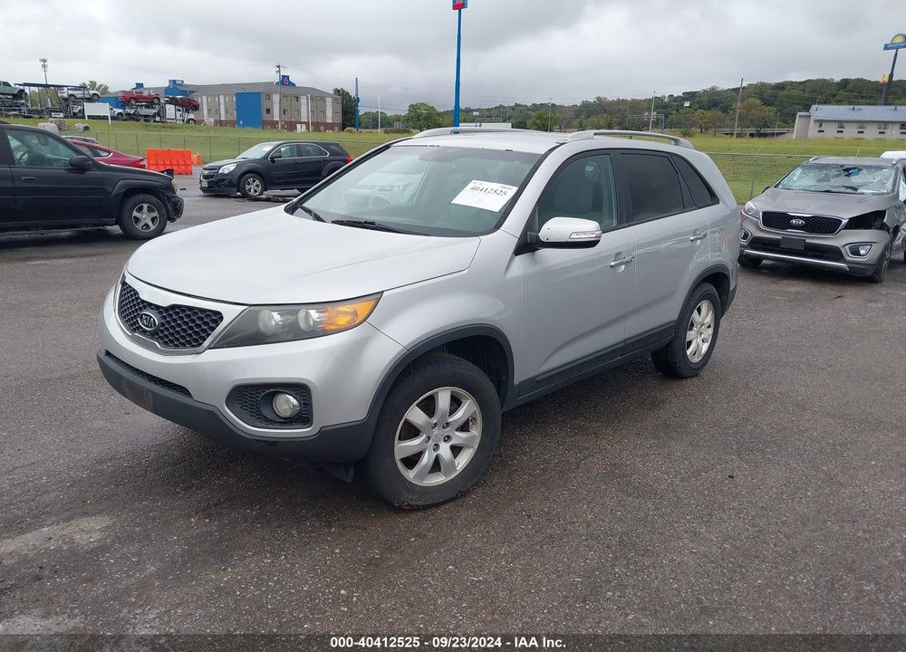 2011 KIA SORENTO LX VIN: 5XYKT4A12BG183249