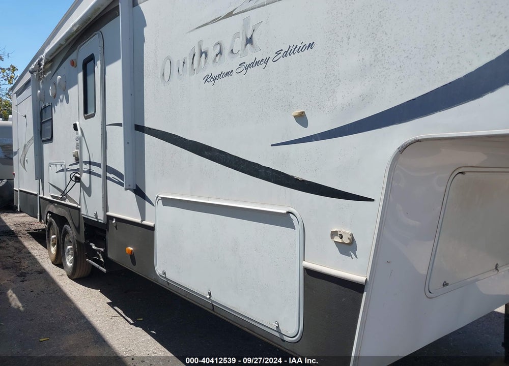 2010 KEYSTONE OUTBACK VIN: 4YDF3212XAB631113