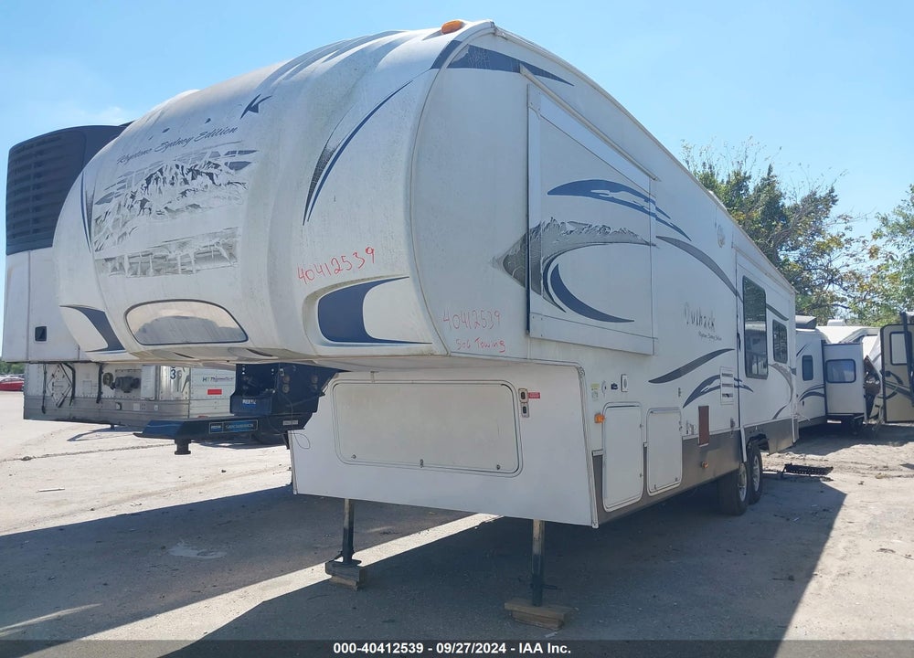 2010 KEYSTONE OUTBACK VIN: 4YDF3212XAB631113