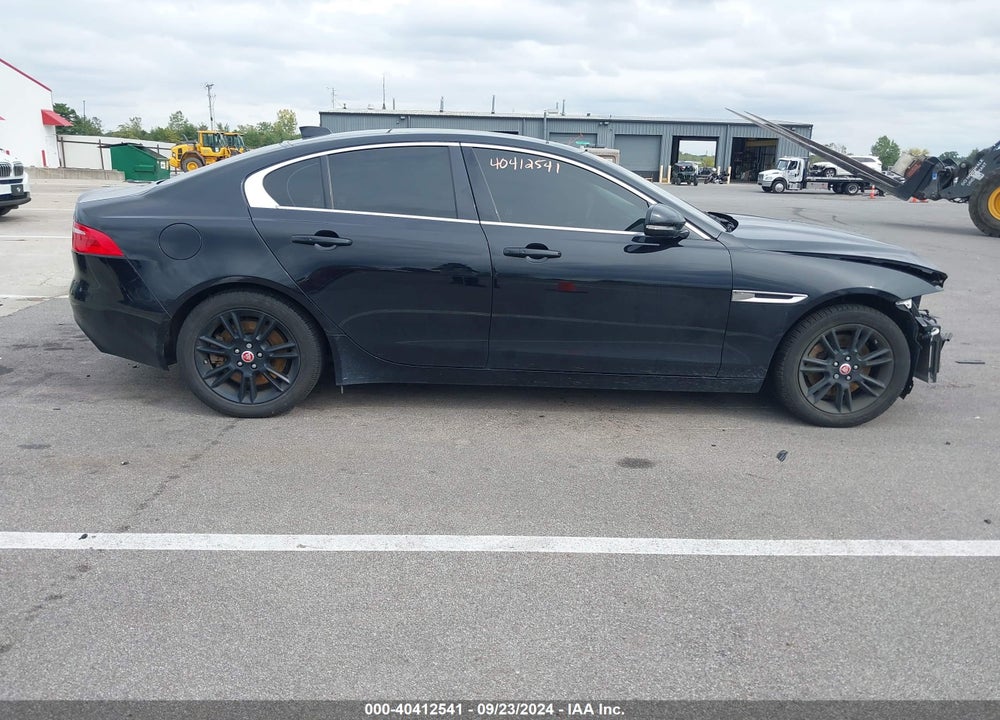 2019 JAGUAR XE VIN: SAJAJ4FX8KCP50861