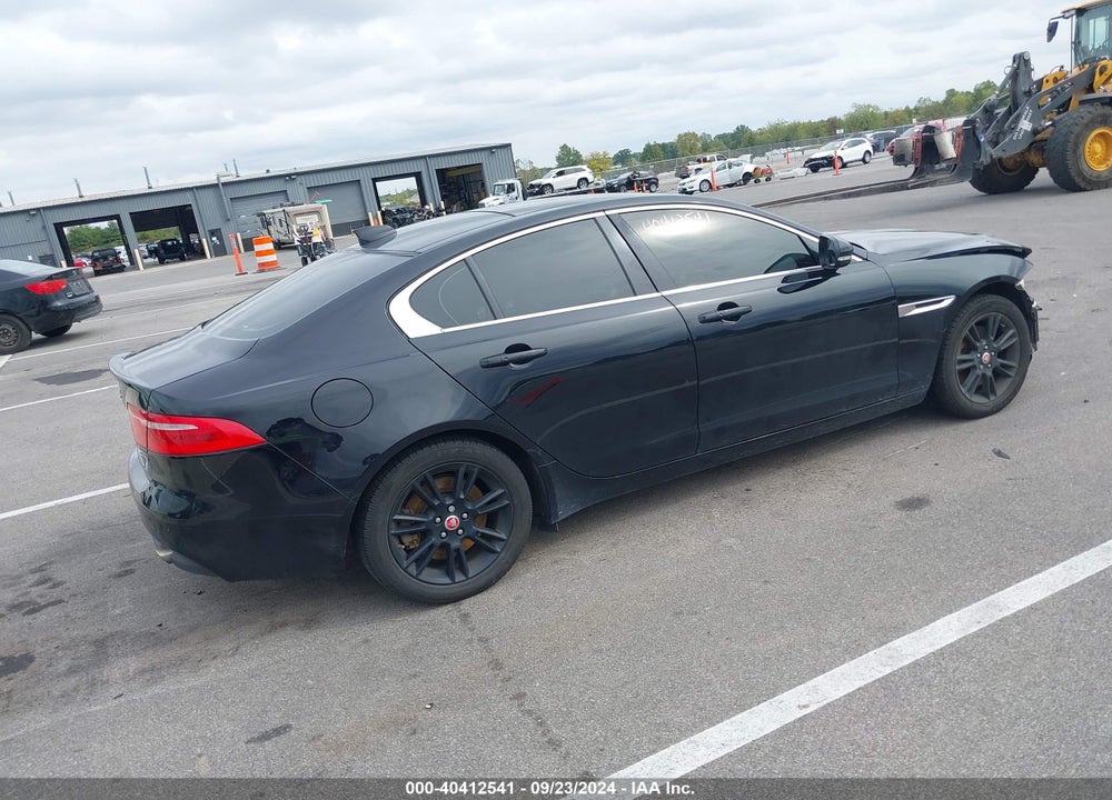 2019 JAGUAR XE VIN: SAJAJ4FX8KCP50861