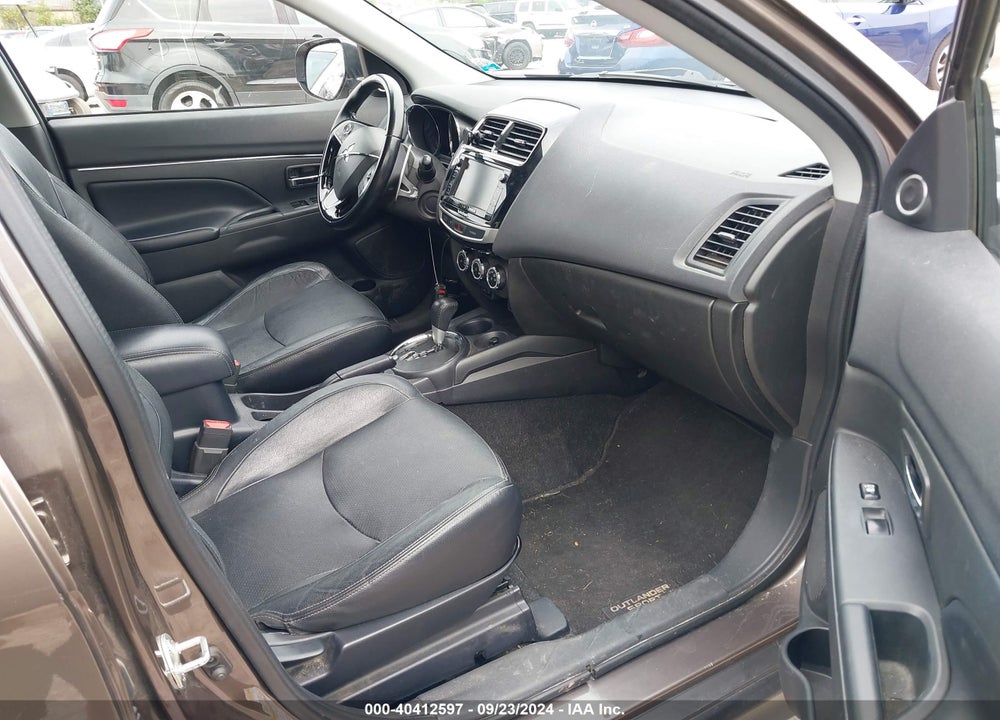 2016 MITSUBISHI OUTLANDER SPORT 2.4 GT VIN: JA4AR4AW3GZ058138