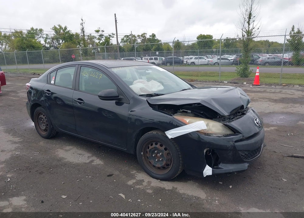 2013 MAZDA 3 I SPORT VIN: JM1BL1UP9D1833695
