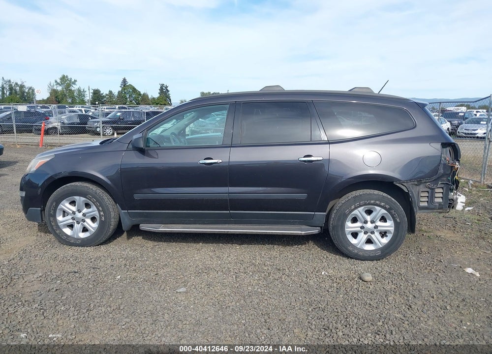 2013 CHEVROLET TRAVERSE LS VIN: 1GNKVFED2DJ201866