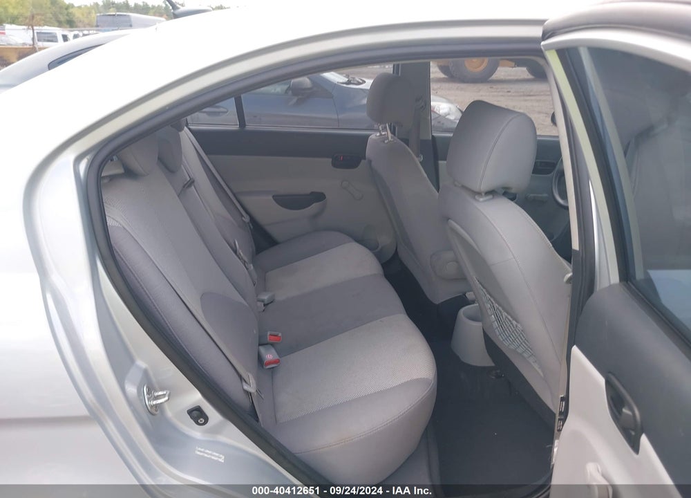 2009 HYUNDAI ACCENT GLS VIN: KMHCN46C09U315714