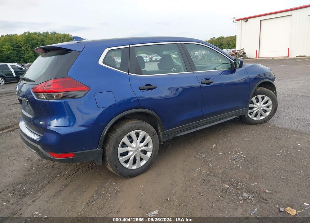 2018 NISSAN ROGUE S VIN: 5N1AT2MV6JC827543