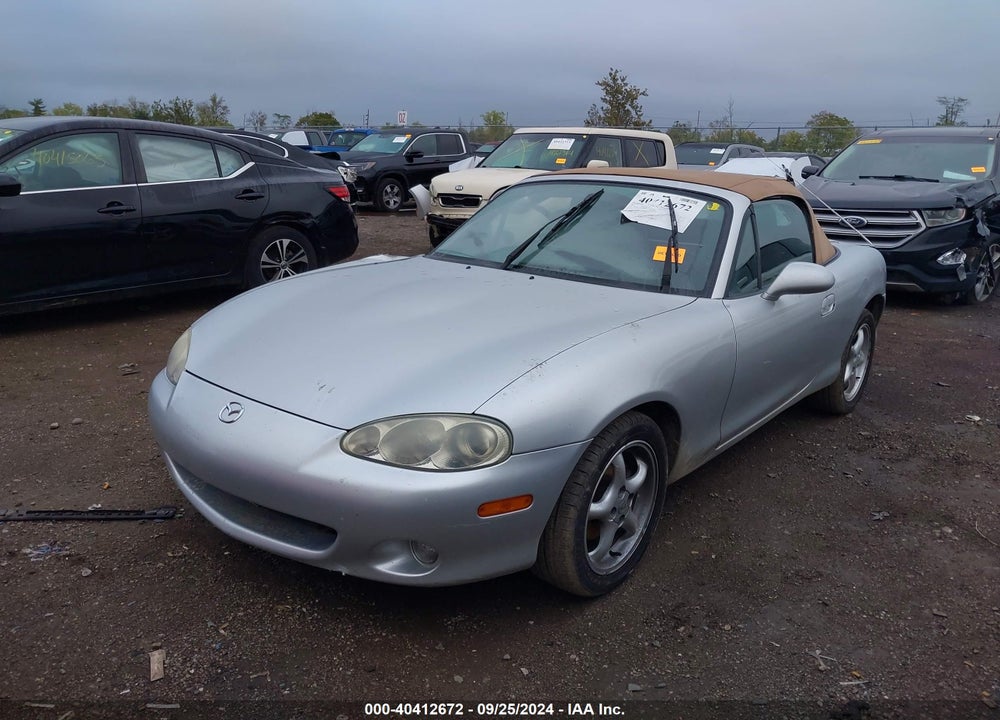 2001 MAZDA MX-5 MIATA LS/SPECIAL EDITION VIN: JM1NB353810208441