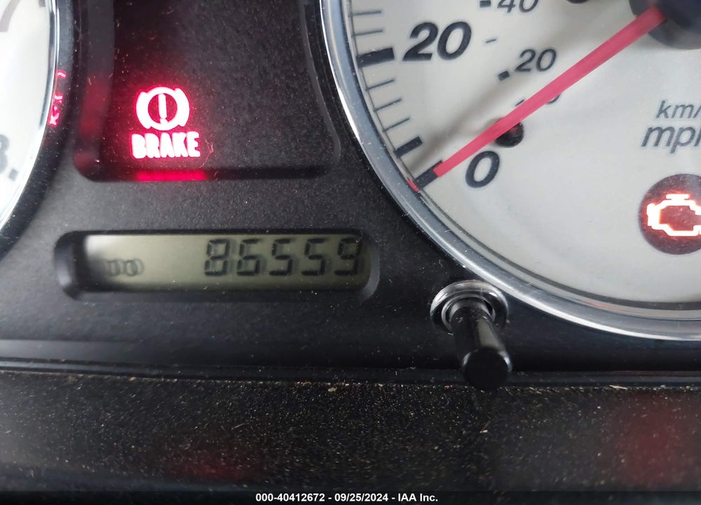 2001 MAZDA MX-5 MIATA LS/SPECIAL EDITION VIN: JM1NB353810208441