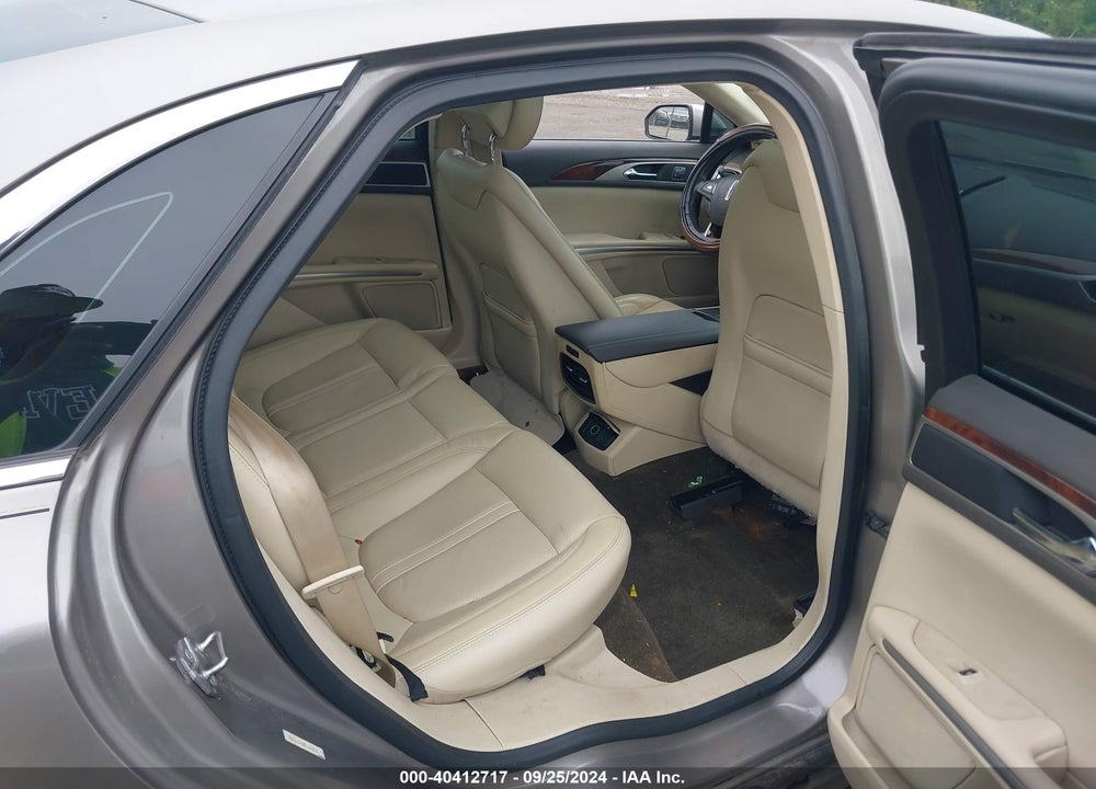 2015 LINCOLN MKZ VIN: 3LN6L2J93FR605855