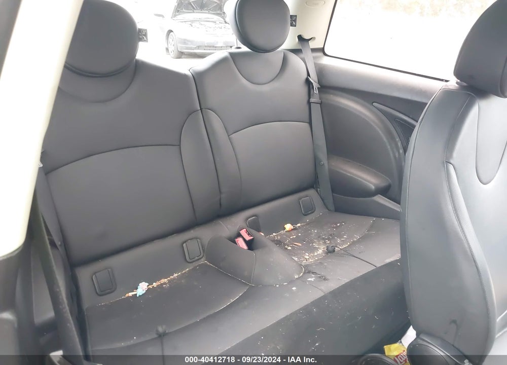 2013 MINI HARDTOP VIN: WMWSU3C50DT682997