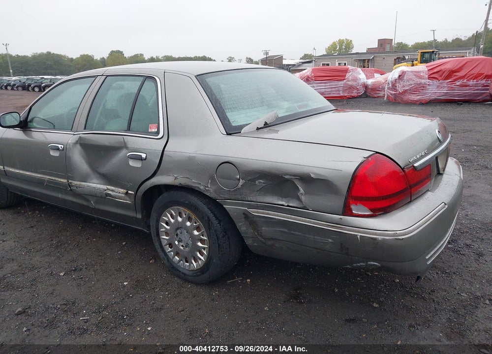 2003 MERCURY GRAND MARQUIS GS VIN: 2MEFM74W13X714133