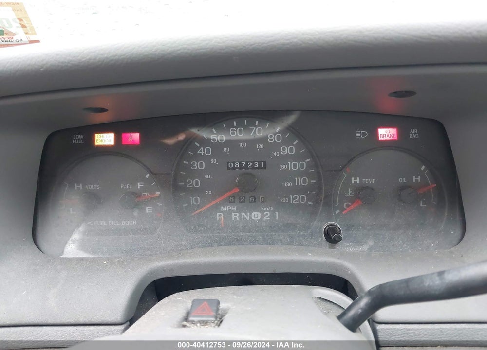 2003 MERCURY GRAND MARQUIS GS VIN: 2MEFM74W13X714133