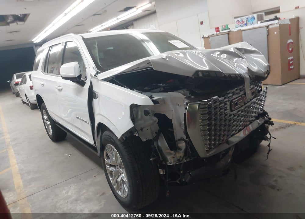 2024 GMC YUKON 4WD DENALI VIN: 1GKS2DKT8RR182657