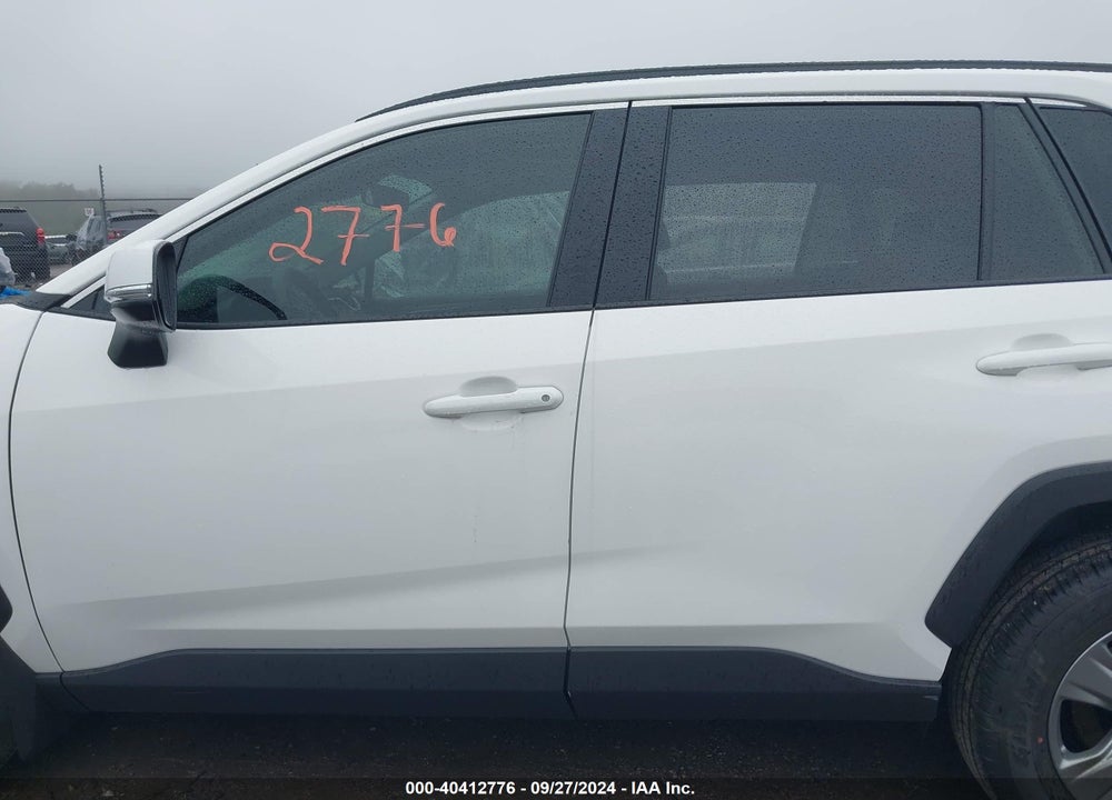 2024 TOYOTA RAV4 XLE VIN: 2T3P1RFV6RC394844