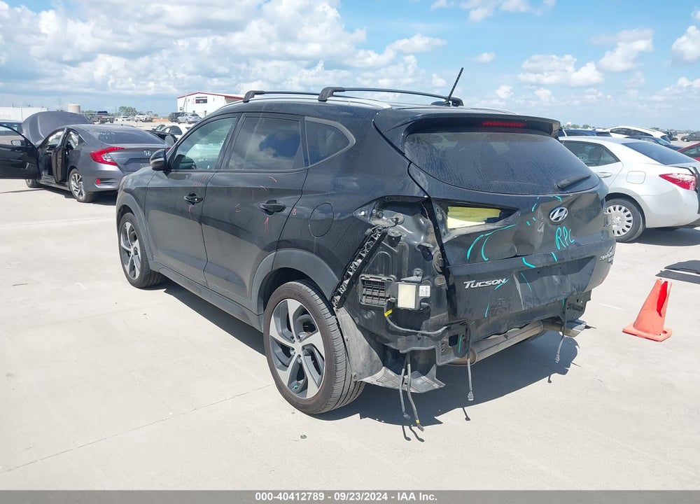 2016 HYUNDAI TUCSON SPORT VIN: KM8J3CA23GU260145