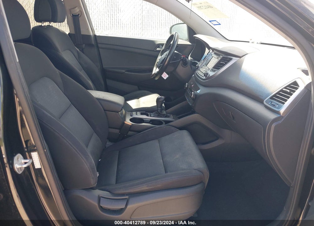 2016 HYUNDAI TUCSON SPORT VIN: KM8J3CA23GU260145