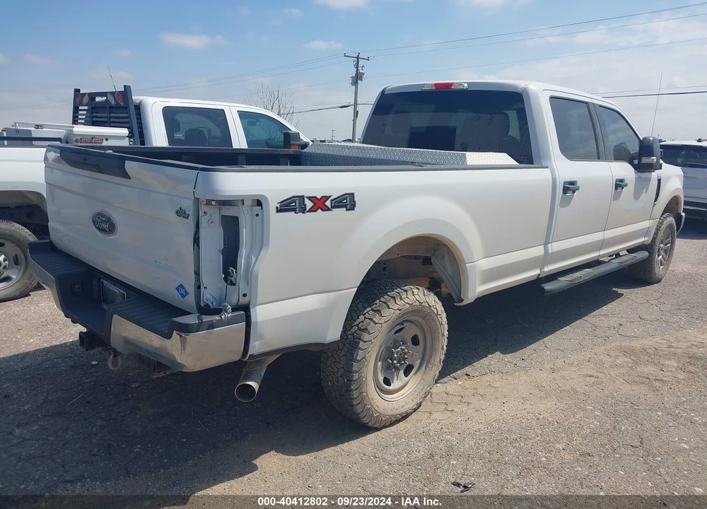 2017 FORD F-250 XLT VIN: 1FT7W2B62HEE58583