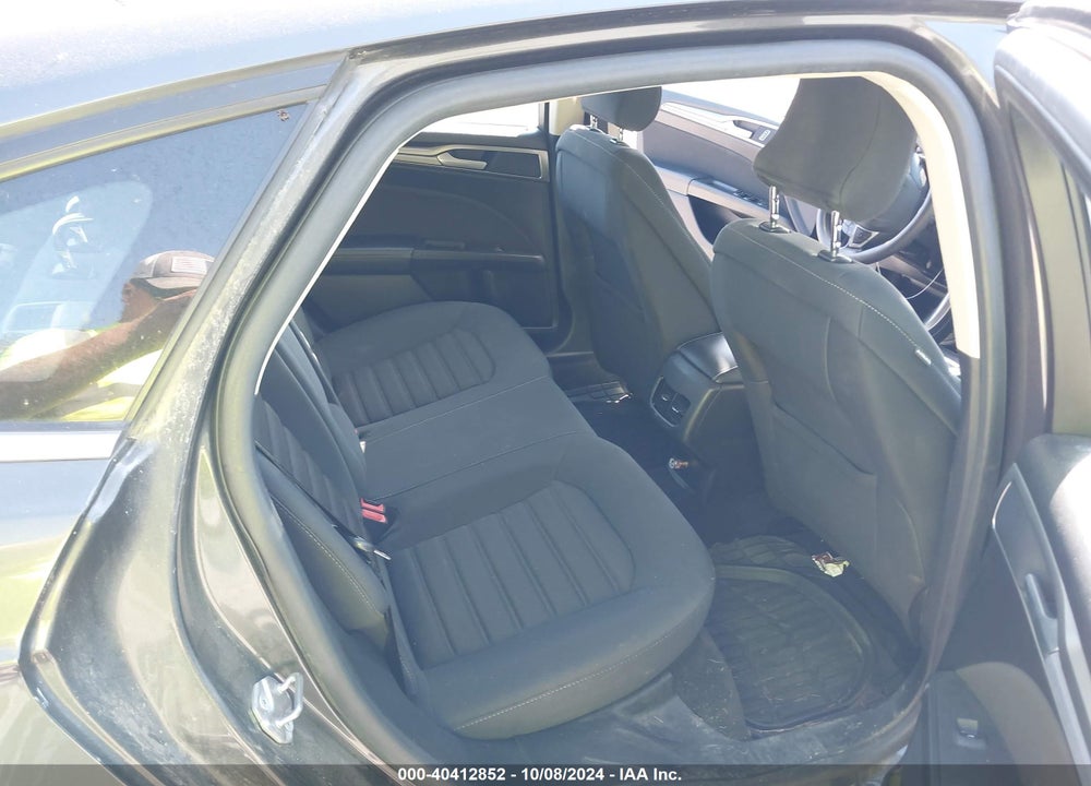 2019 FORD FUSION SE VIN: 3FA6P0HD8KR125995