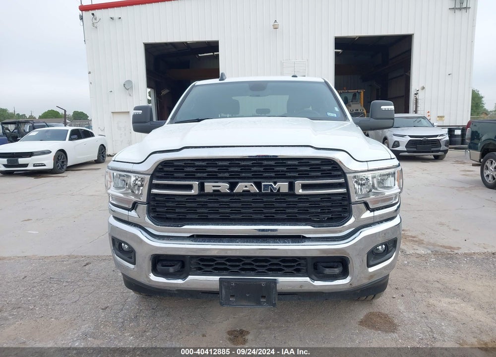 2024 RAM 2500 BIG HORN 4X4 6'4 BOX VIN: 3C6UR5DL3RG286287