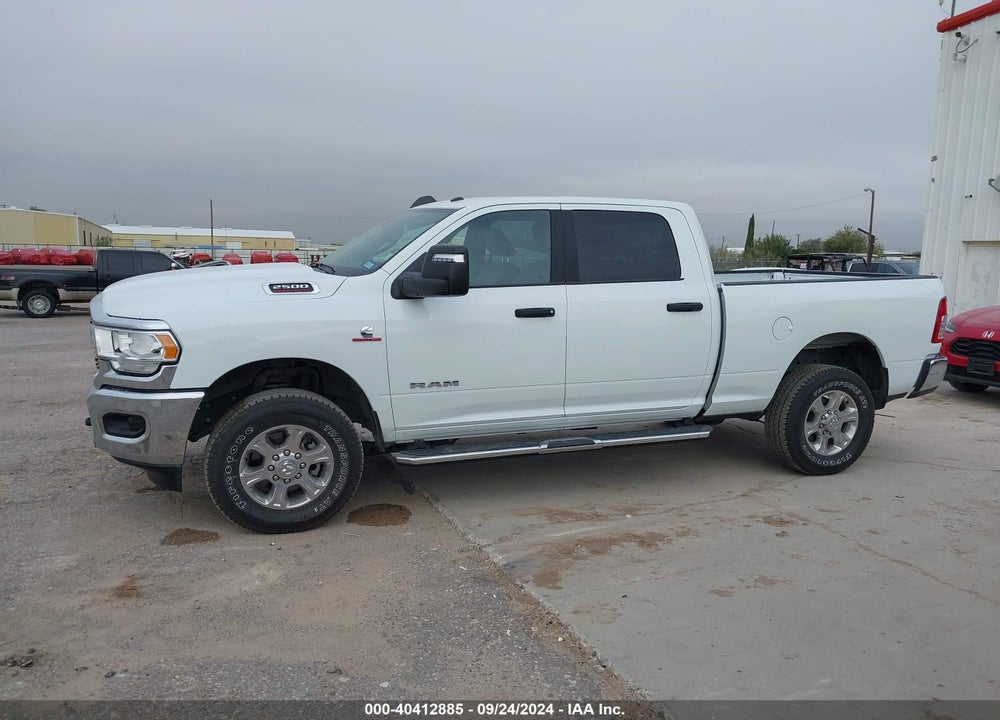 2024 RAM 2500 BIG HORN 4X4 6'4 BOX VIN: 3C6UR5DL3RG286287