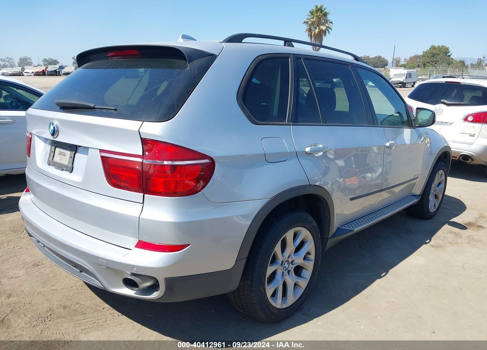 2011 BMW X5 XDRIVE35I/XDRIVE35I PREMIUM/XDRIVE35I SPORT ACTIVITY VIN: 5UXZV4C57BL740815
