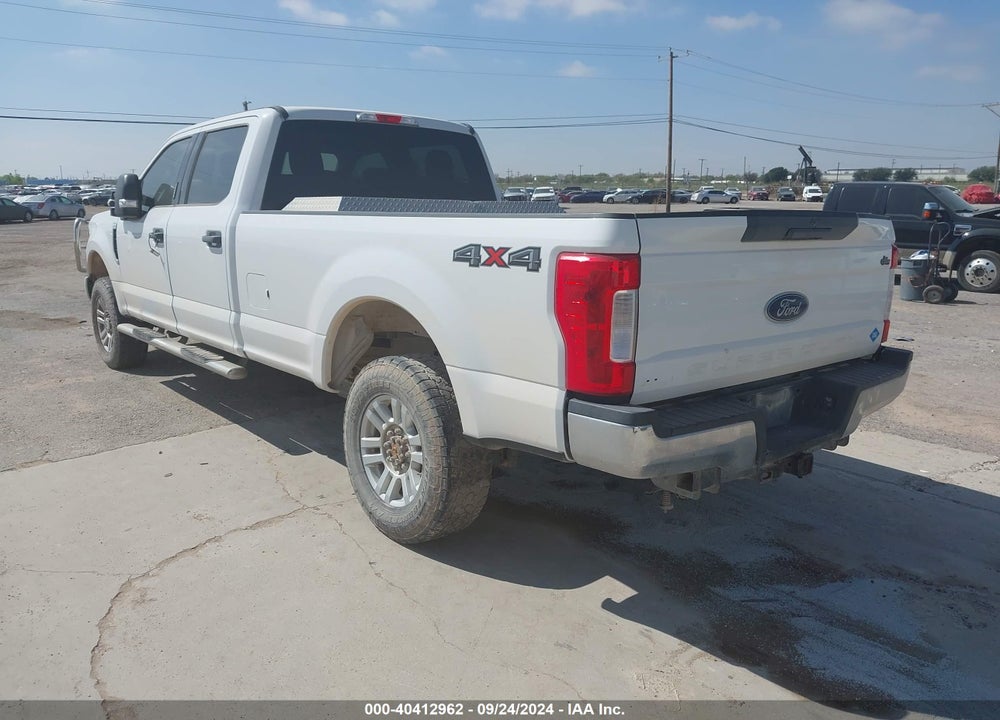 2018 FORD F-250 XLT VIN: 1FT7W2B60JEB23747