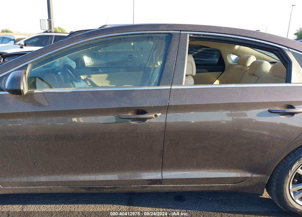 2017 HYUNDAI SONATA VIN: 5NPE24AF8HH578291