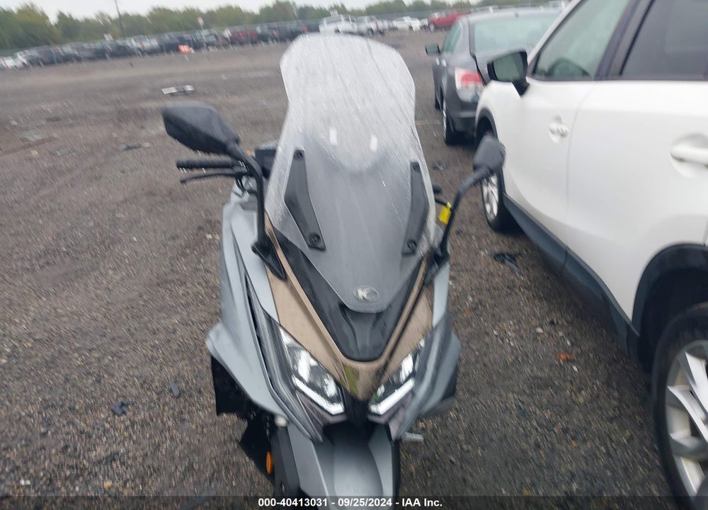 2022 KYMCO USA INC AK 550 VIN: RFBSAT547NB440802