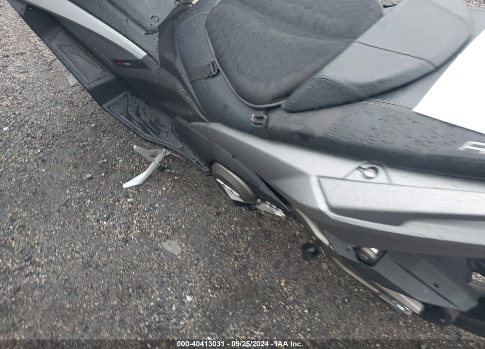 2022 KYMCO USA INC AK 550 VIN: RFBSAT547NB440802